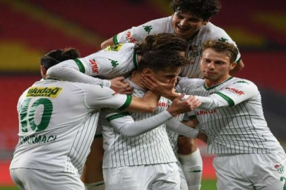 Bursaspor 4,5 sene sonra bir ilki gerçekleştirdi