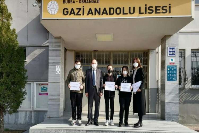 Bursalı öğrenciler kısa film yarışmasında Türkiye üçüncüsü oldu