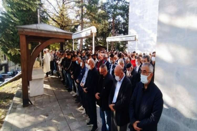 20 yaşındaki genç kız son yolculuğuna uğurlandı