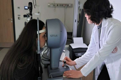 5 yıllık görme kaybı Bursa Şehir Hastanesi’nde son buldu