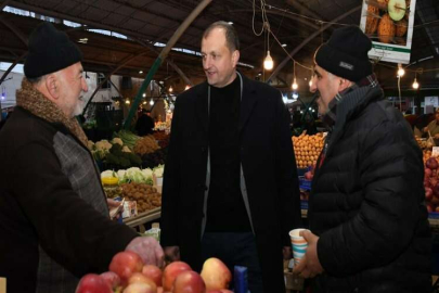 Başkan Usta mesaiye pazarda başlıyor