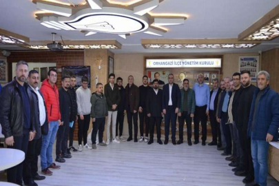 Yeniden Refah Partisi’nden istifa eden 120 kişi AK Parti’ye geçti