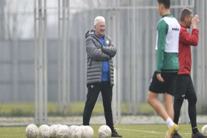Bursaspor’da Teknik Direktör İsmail Ertekin’le yollar ayrıldı