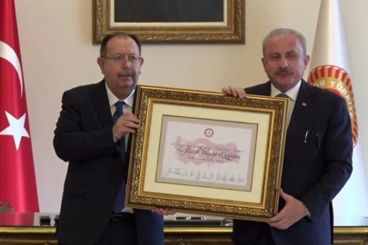 Cumhurbaşkanı Erdoğan'ın mazbatası teslim edildi