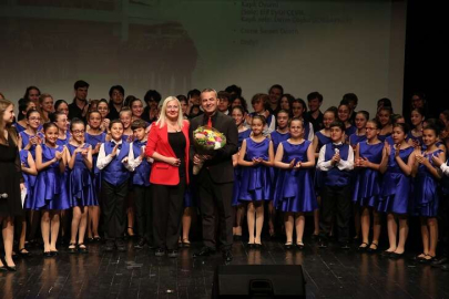 Nilüfer’de Çocuk ve Gençlik Koroları performanslarıyla alkış aldı