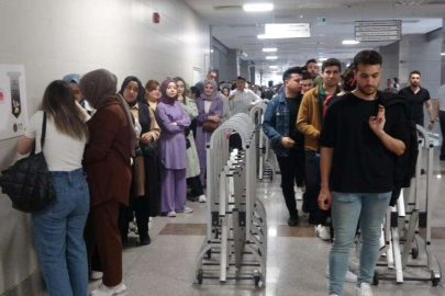 Çağlayan Adliyesi'nde icra ve zabıt katipliği kuyruğu