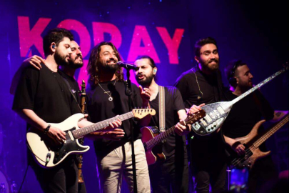 Koray Avcı Bursa’da hayranlarıyla buluştu