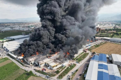 İnegöl'de büyük fabrika yangını