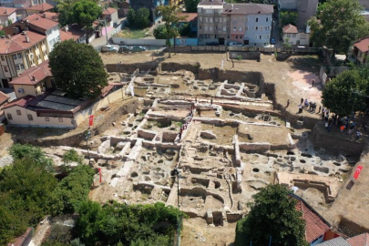 1326 Bursa’sı Hisar’da ortaya çıkıyor