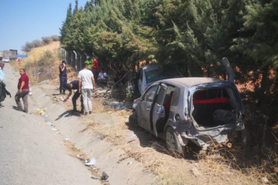 İki otomobil bir tır'ın karıştığı kazada 2 kişi yaralı