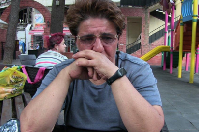 Gözyaşları kayıp oğlu için