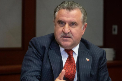 Bakan Bak'tan A Milli Kadın Voleybol Takımı için tebrik mesajı