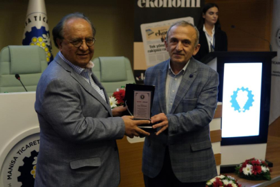 Manisalı iş adamları Dış Ticarette Yeni Ufuklar Buluşması’nda toplandı