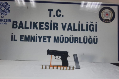 Balıkesir'de 21 aranan şahıstan 5'i tutuklandı