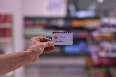 Gemlik’te paranın geçmediği market, ihtiyaç sahiplerine 5 milyonluk yardım sağladı