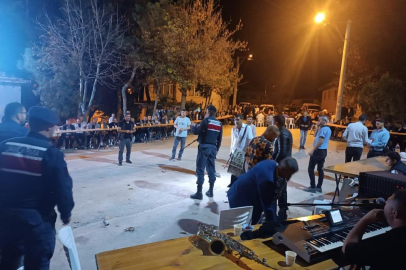 Bursa'da jandarmadan yasa dışı bahis ve kumar uygulaması