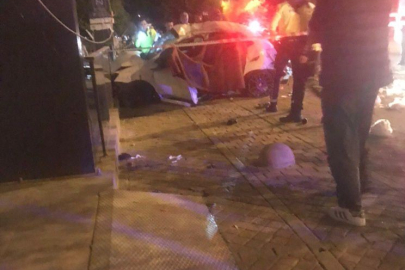Antalya'da feci kaza iki genci hayattan kopardı, gözyaşları sel oldu