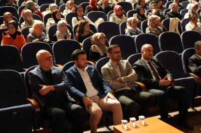 Büyükşehir’den ailelere ‘iletişim semineri’