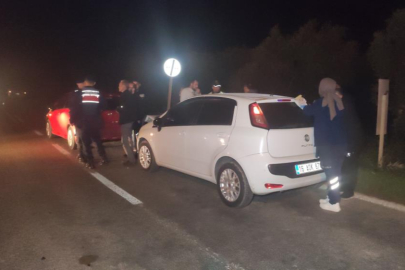 Zincirleme trafik kazasında 3 araç birbirine girdi: 3 yaralı