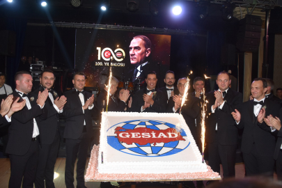 GESİAD’dan 100.Yıla yakışır kutlama