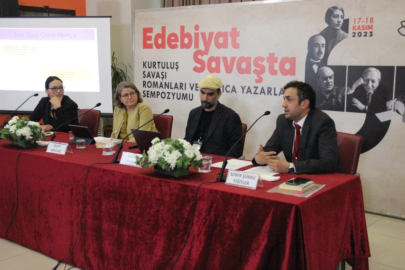 'Edebiyat Savaşta Sempozyumu' sona erdi