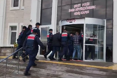 Bursa'da 10 milyon dolar değerinde tarihi İncil ele geçirildi