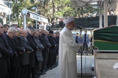 Zeki Zorlu'nun eşi Türkan Zorlu hayatını kaybetti