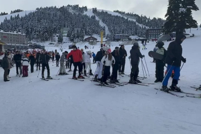 Sömestr öncesi Uludağ'a turist akını