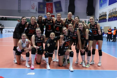 Eczacıbaşı Dynavit, seriye devam ediyor