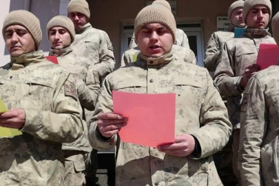 Askerler çocukların mektubuyla duygulandı