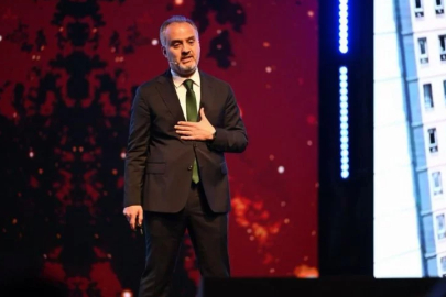 Başkan Aktaş: “Yeni evlenecek çiftlere düğün salonu bizden”