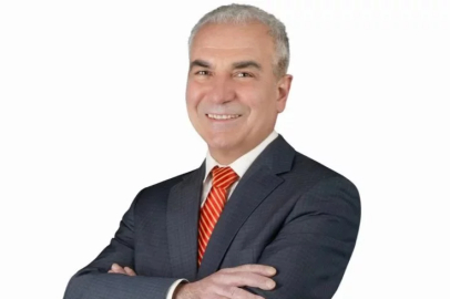 Deprem her dakika kendini hatırlatıyor