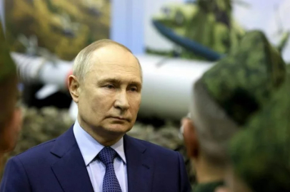 Putin: “Ukrayna'ya verilen F-16’lar nerede olursa olsun meşru hedefimiz olacak”