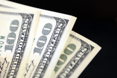 Serbest piyasada döviz fiyatları...