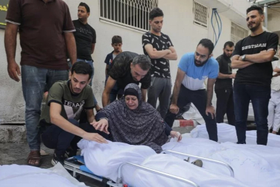 Gazze’de can kaybı 33 bin 175’e yükseldi