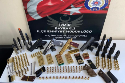Evinden adeta cephanelik çıktı