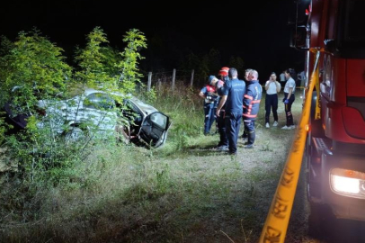 Sakarya'da kontrolden çıkan otomobil taklalar atarak hurdaya döndü: 1 ölü, 1 yaralı