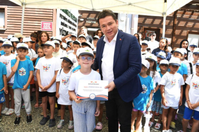 Osmangazi'de 6 bin öğrenci yüzme öğrendi