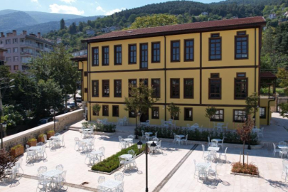 Bursa'da 168 yıllık tarihi bina, Alev Alatlı Şehir Düşünce ve Sanat Merkezi oldu