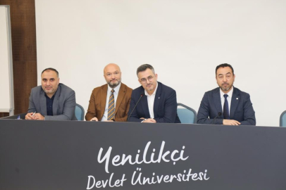 Rektör Çağlar öğrencilerle buluştu