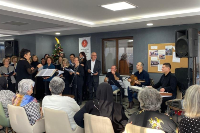 İzzet Şadi Sayarel Huzurevi sakinlerine müzik ziyafeti