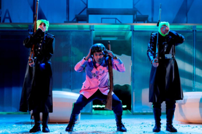 Nilüfer Kent Tiyatrosu ‘Şvayk’ ile İstanbul turnesinde