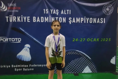 Osmangazili genç badmintoncudan gururlandıran başarı
