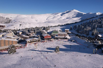 Sömestir tatilinin son günü aileler Uludağ'a akın etti