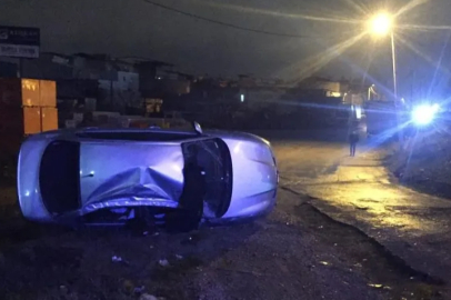 Bursa'da kontrolden çıkan otomobil takla attı: 2 yaralı