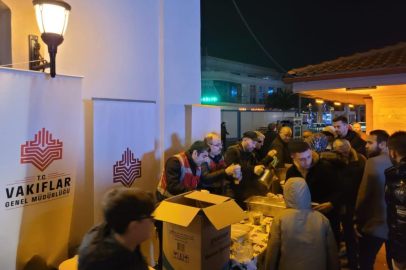Vakıflar Bursa Bölge Müdürlüğü'nden salep ve kandil simidi ikramı