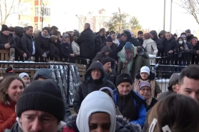 Bursa'da eksi 3 derecede ucuz alışveriş çılgınlığı