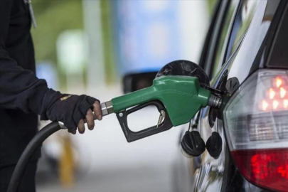 Benzine indirim geldi
