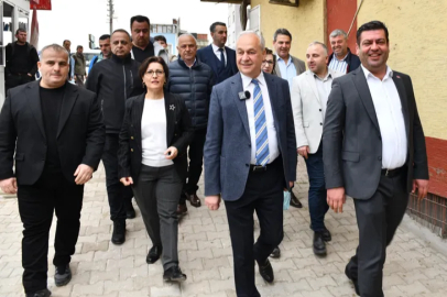 Mustafakemalpaşa Balık Pazarı yeni yerinde hizmete açıldı