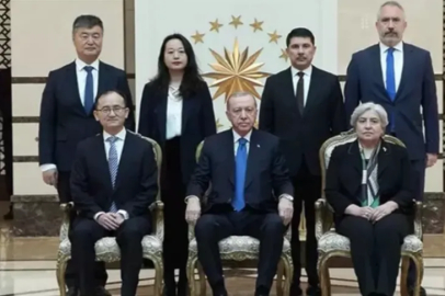 Cumhurbaşkanı Erdoğan'a 5 ülkenin büyükelçisinden güven mektubu